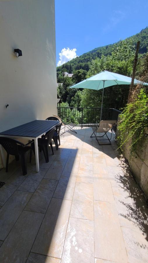Joli Appartement Renove Avec Terrasse บรีดเดอ-เล-แบ็ง ภายนอก รูปภาพ
